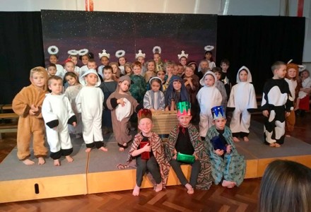 Eyfs nativity christmas 19